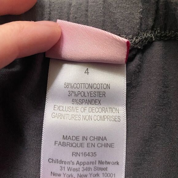 3/$15 Kids Leggings With Bows - Picture 4 of 4